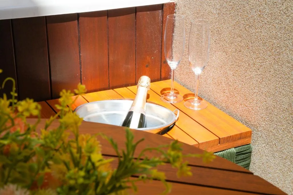 Lindo Flat com Jacuzzi perto do Mar — 5