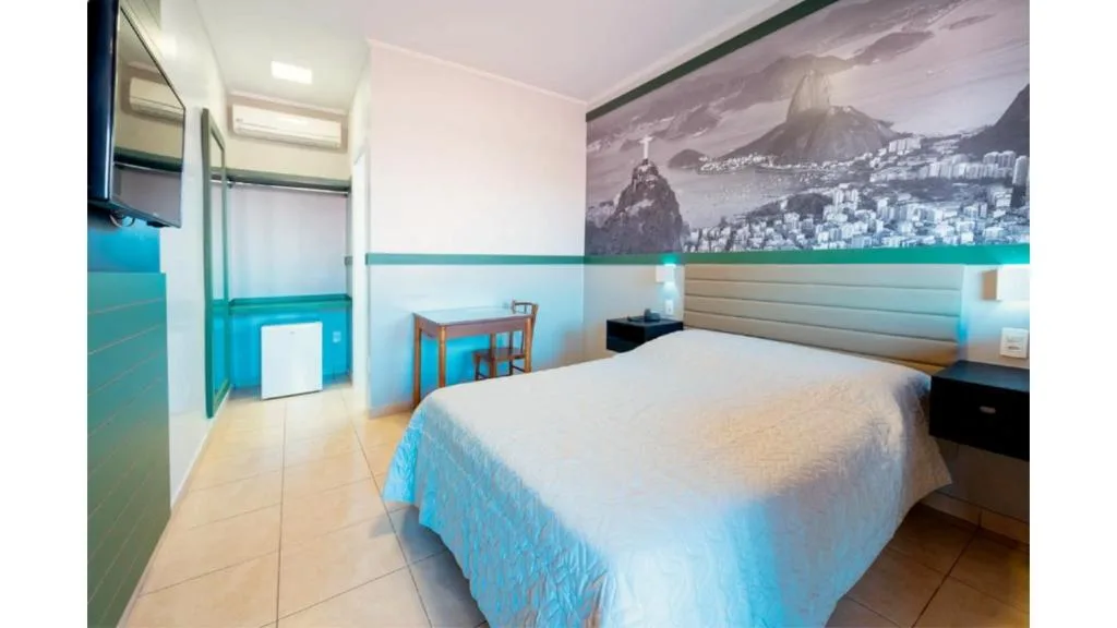 Limeira Verona Hotel — 2