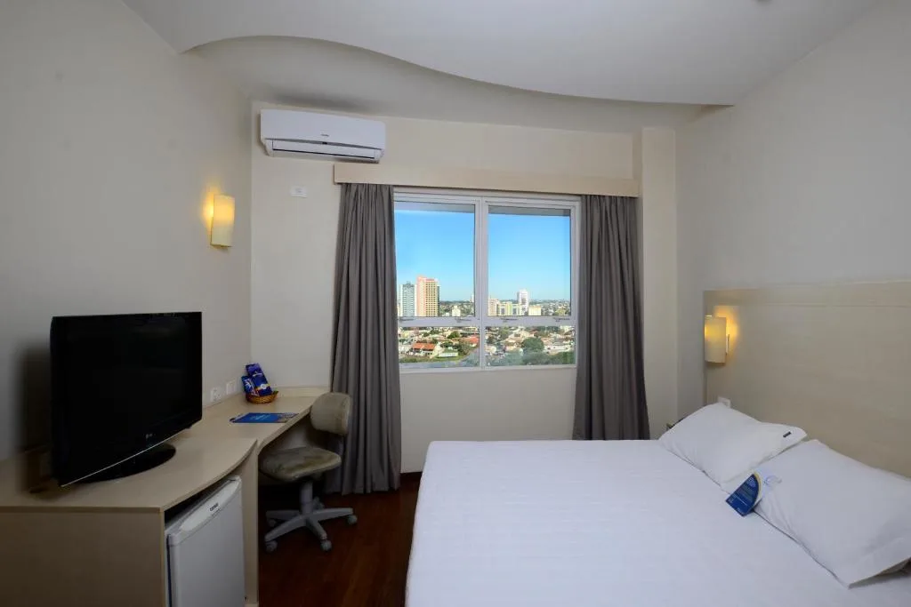 Golden Blue Hotel — 2