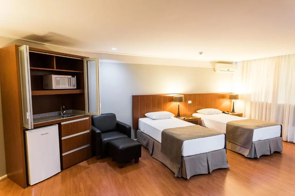 Hotel Boulevard — 2