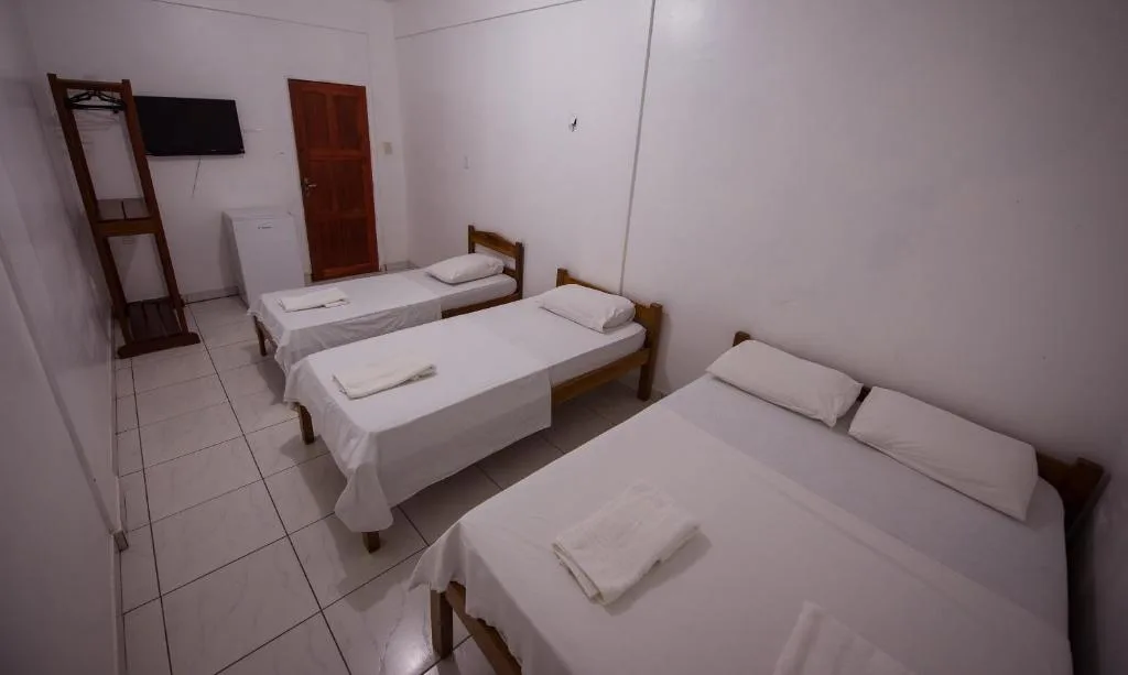 Hotel Holliday — 4