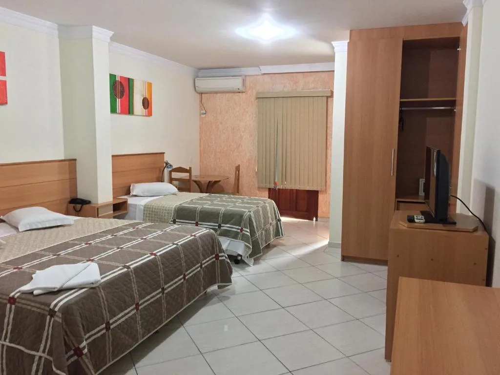 Magnus Plaza Hotel — 2