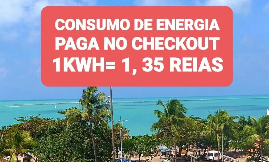 NA BEIRA MAR DE PAJUCARA- EDIF NEO- APARTAMENTO QUARTO E SALA - TEM VARANDA - VISTA LATERAL DO MAR - RUA JULIO PLECH FILHO 60 ESQUINA COM AVENIDA DOUTOR ANTONIO GOUVEIA - CONSUMO ELETRICO É PAGO No CKECK-OUT 1KWH É 1,35 REIAS - ANDAR "6" — 3