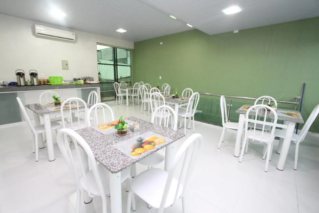 Hotel Lagoa — 4