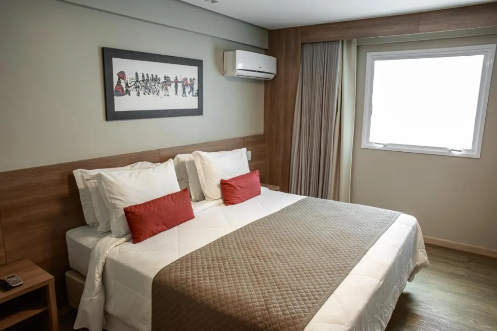 Dubai Suites — 2