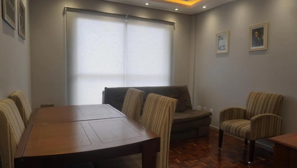 Apartamento central próximo ao Shopping Palladium com garagem coberta