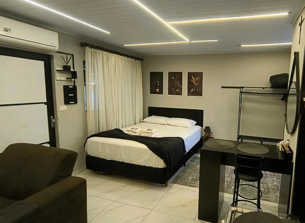 Loft moderno com ar-condicionado 1km da rodoviária — 2