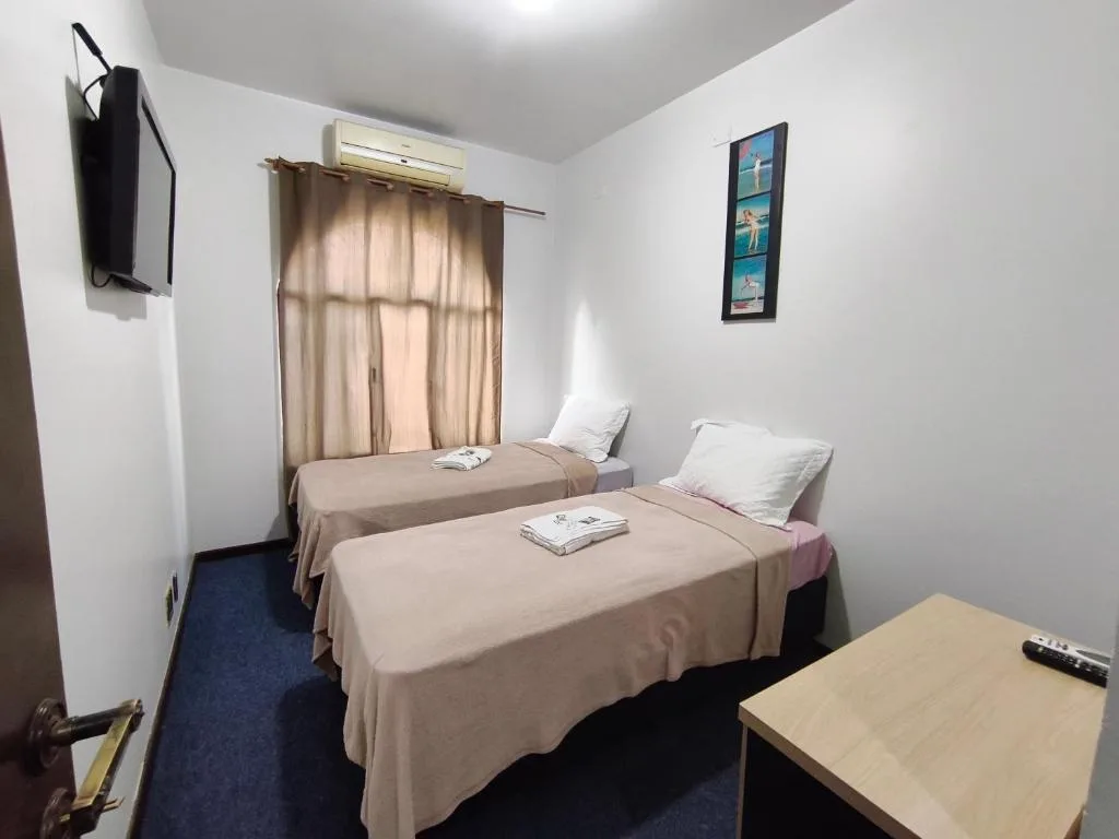 Quarto FIRST CLASS econômico DUPLO — 4
