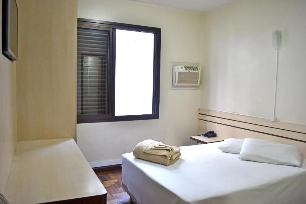 Colossi Hotel — 2