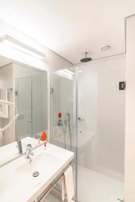Hotel Moov Porto Alegre — 2