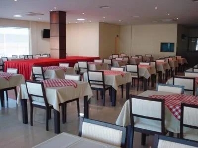 Flamboyant Suite Hotel — 4