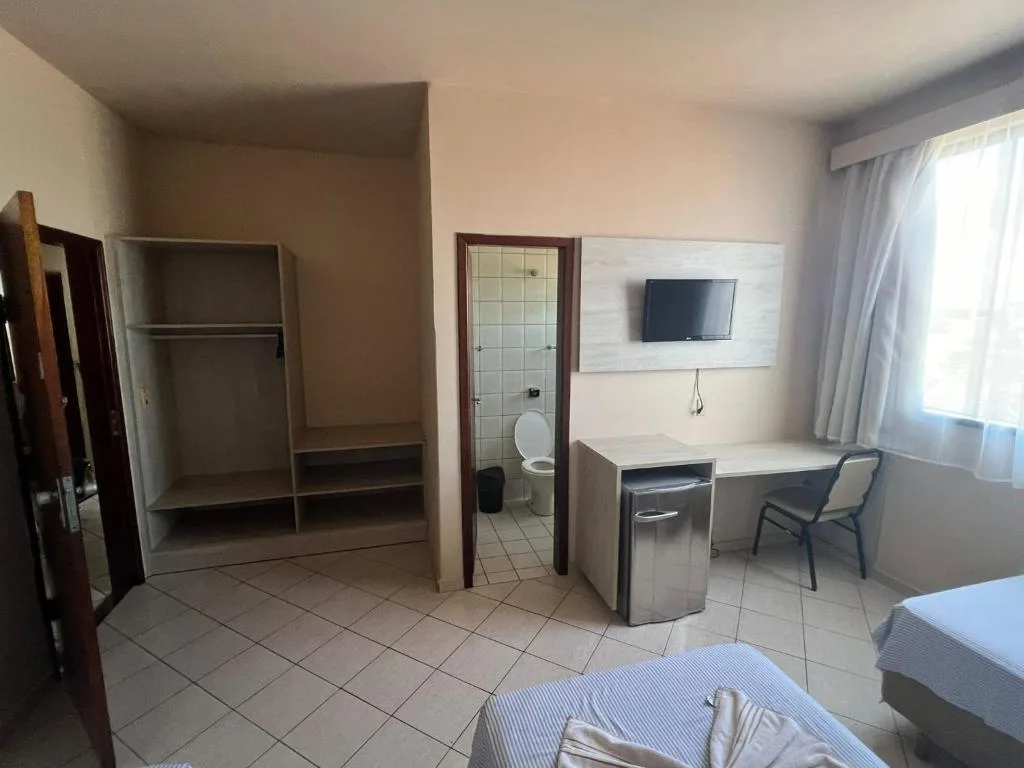 Hotel Central — 5