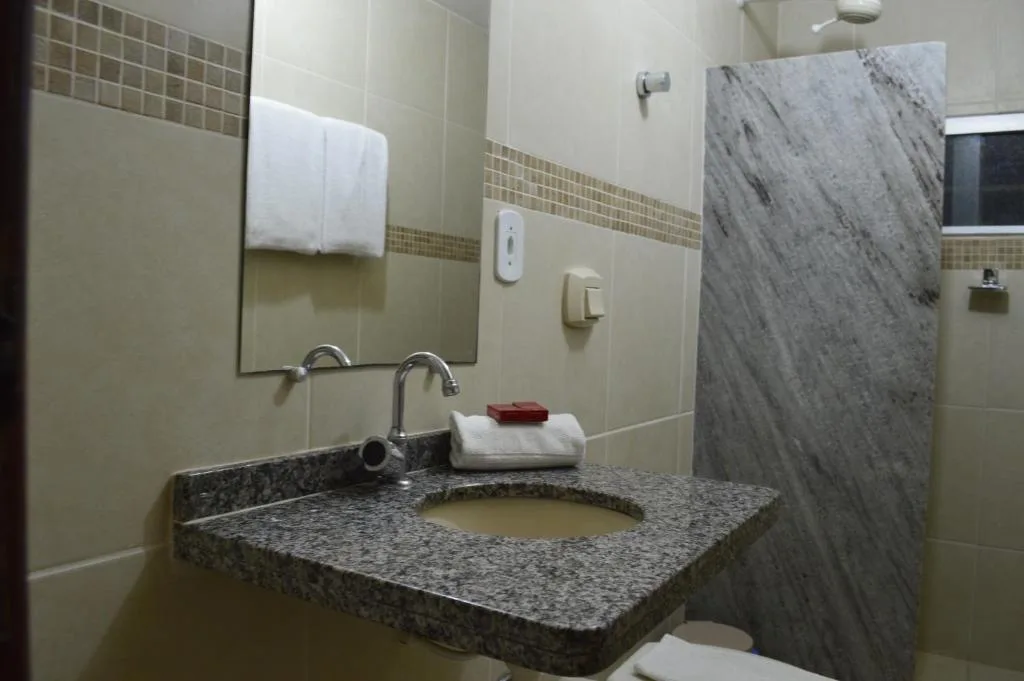 Richard Hotel — 3