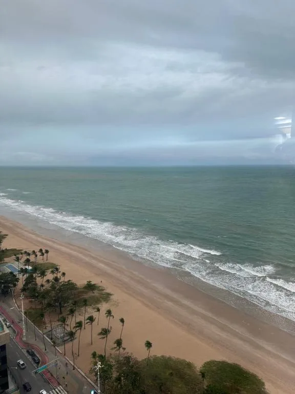 2704 Flat Beira Mar Av Boa viagem Vista Deslumbrante e com cozinha — 2