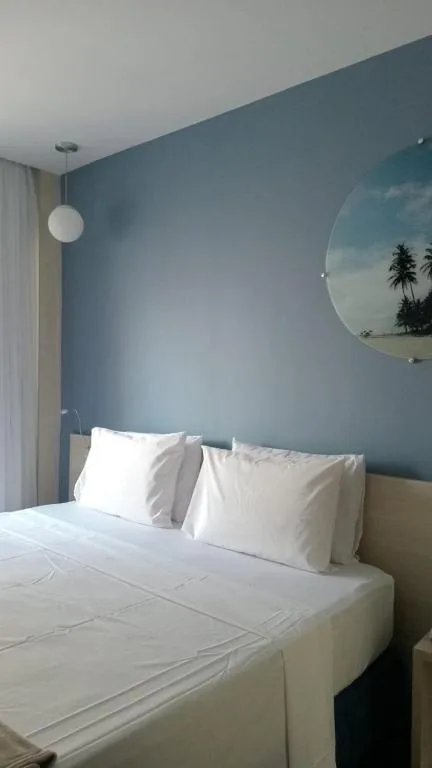 Flat colado a praia de Boa Viagem — 2