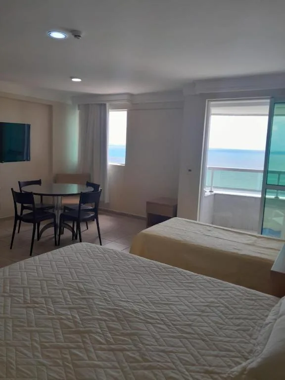 Quarto em condomínio beira-mar — 2