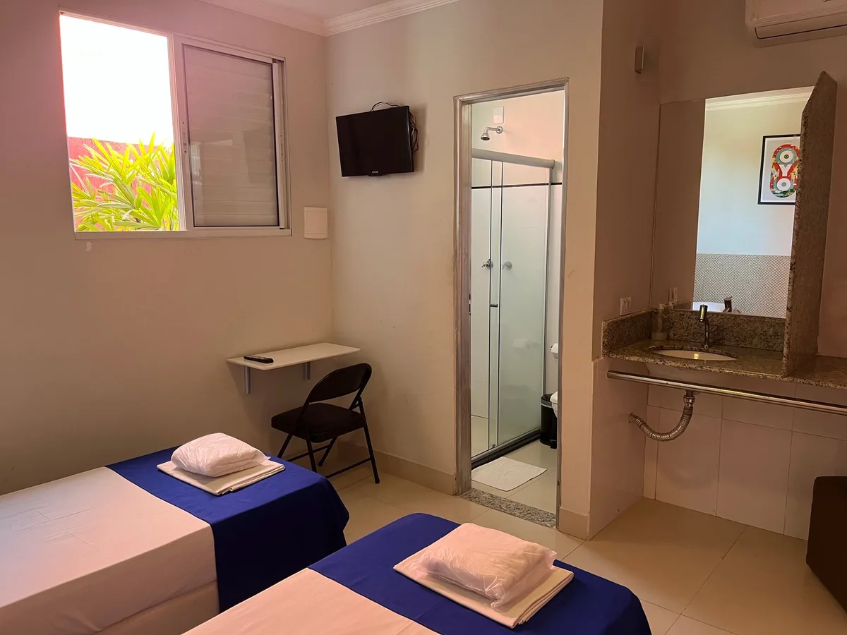 OYO Hotel Economy — 2