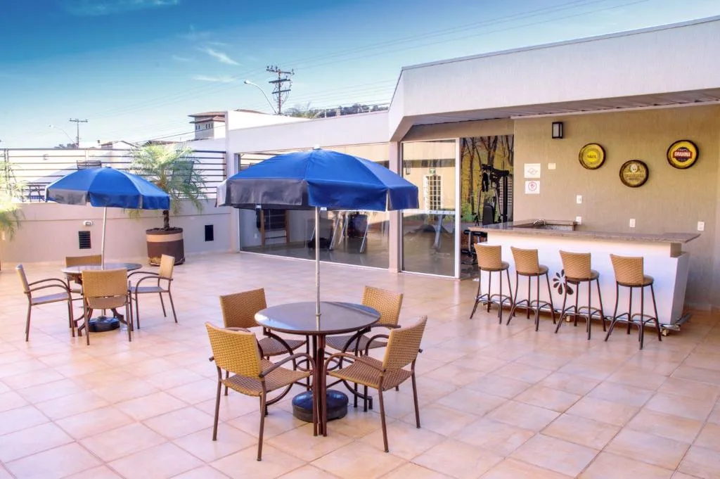 Garden Hotel — 3