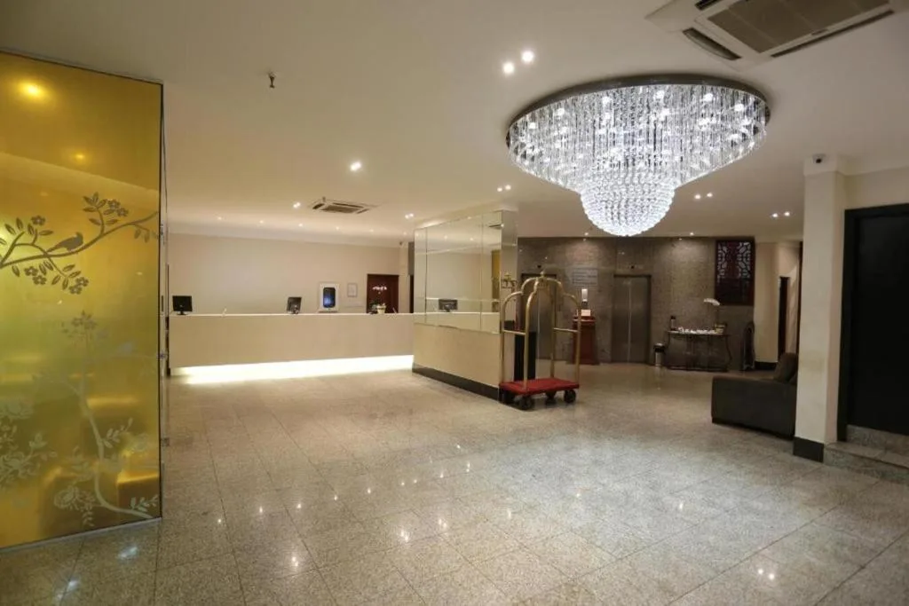 Taiwan Hotel — 5
