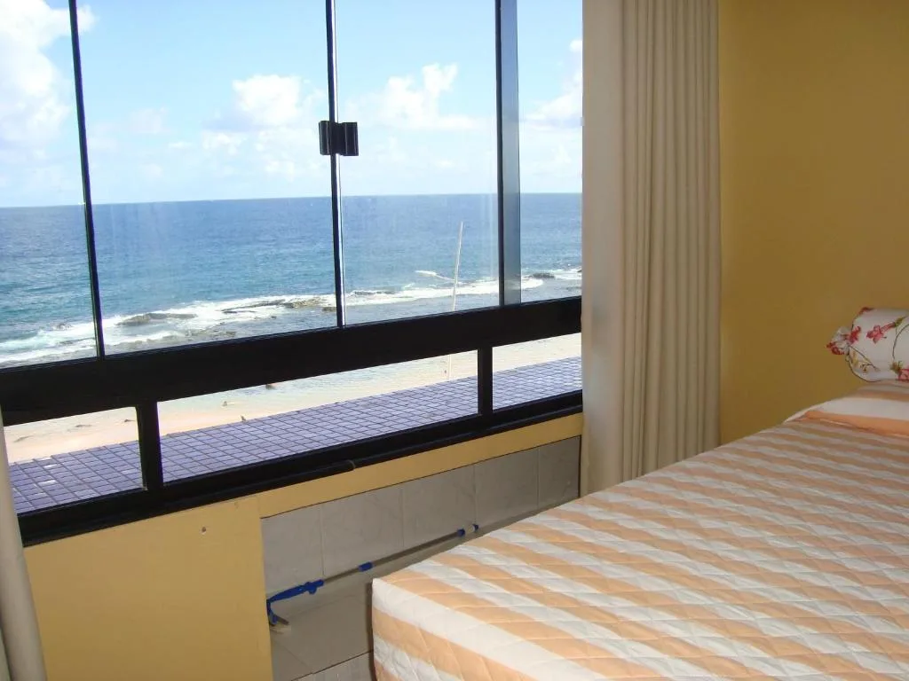 Farol Barra Flat 202 — 2
