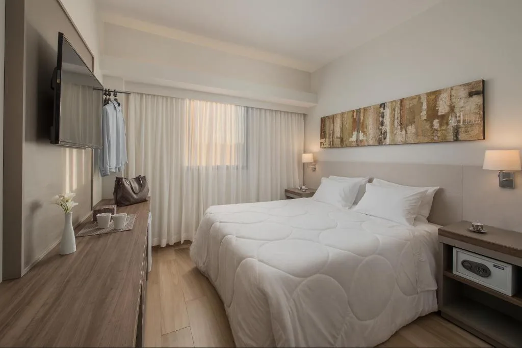 Hotel Nacional de Rio Preto - Distributed by Intercity — 2