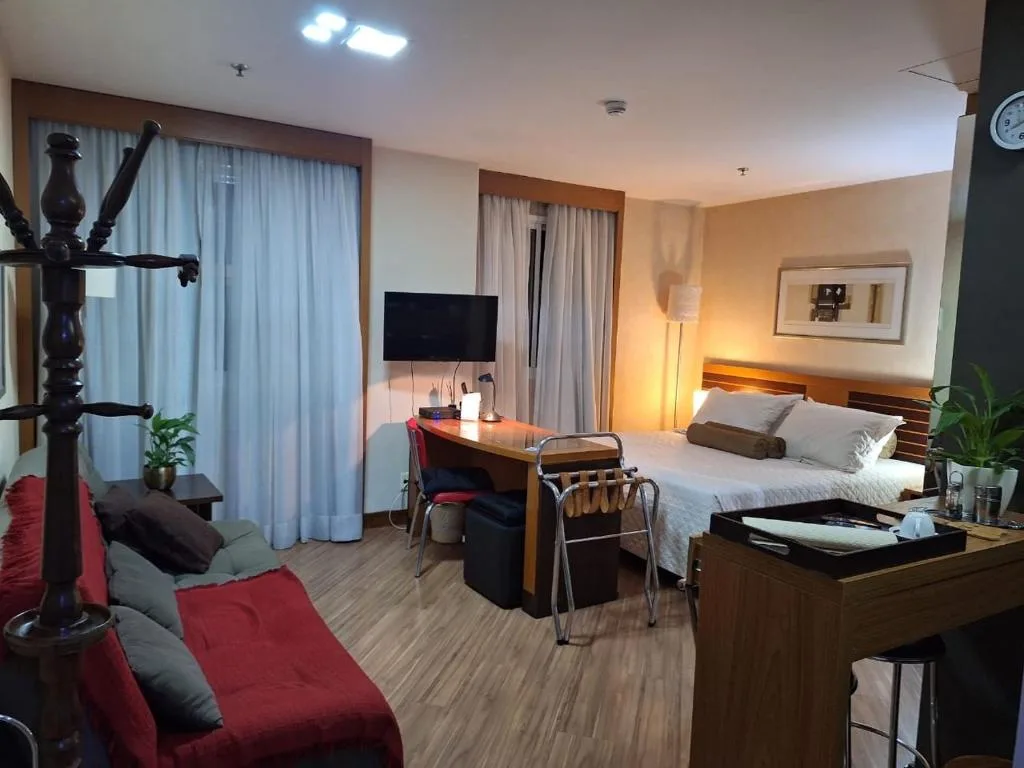 Flat hotel com cozinha no Wyndham SP à uma quadra da Avenida Paulista