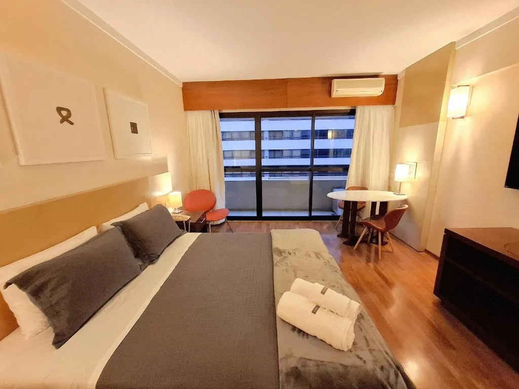 Paulista Premium Flat II — 2