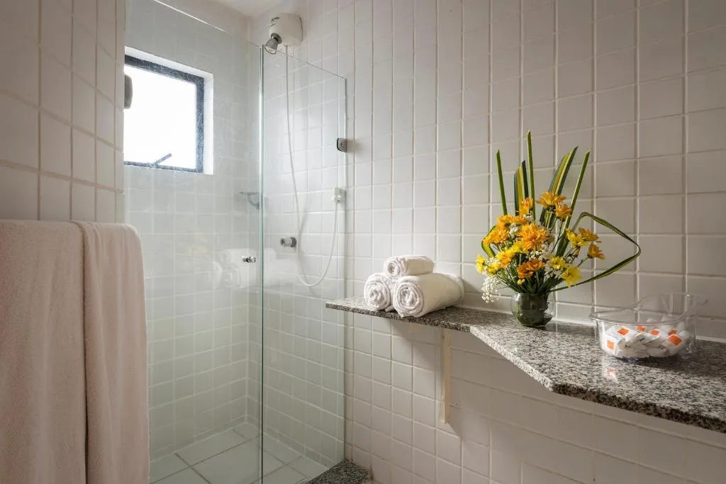 Arrey Executive Hotel — 4