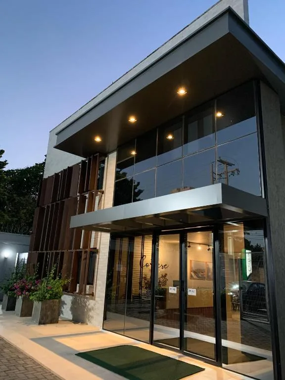 HOTEL CORTESE