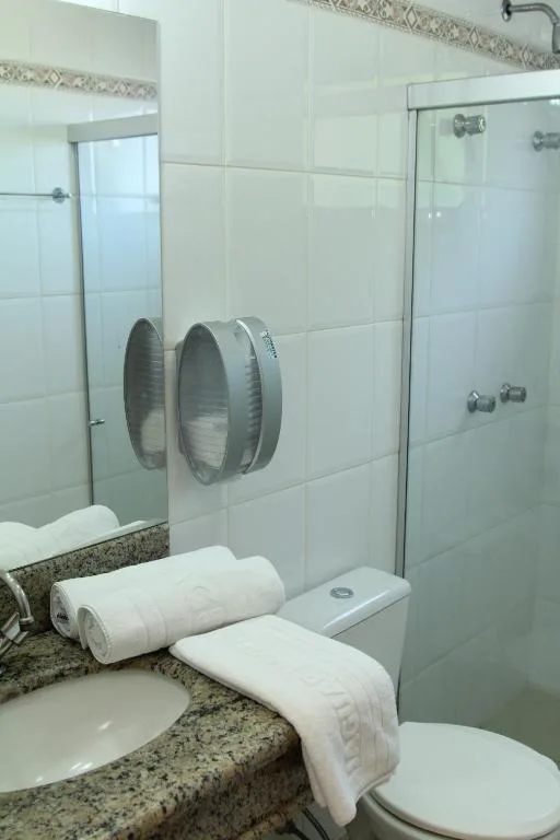 Hotel Jaguar — 2