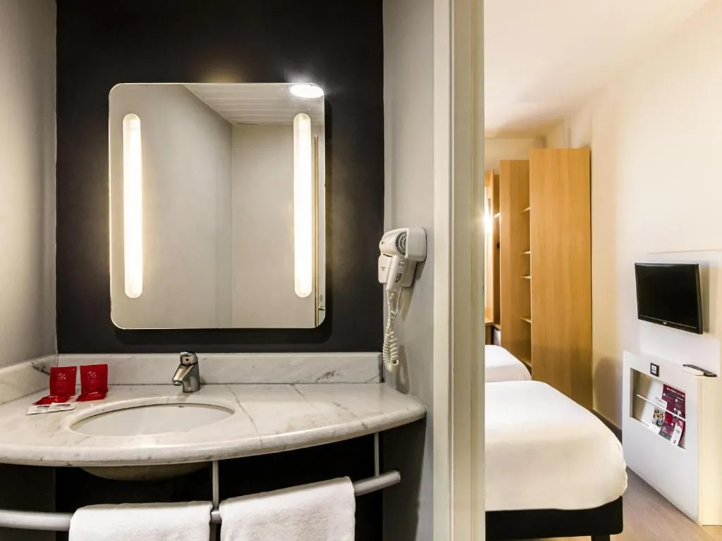 ibis Uberaba — 2