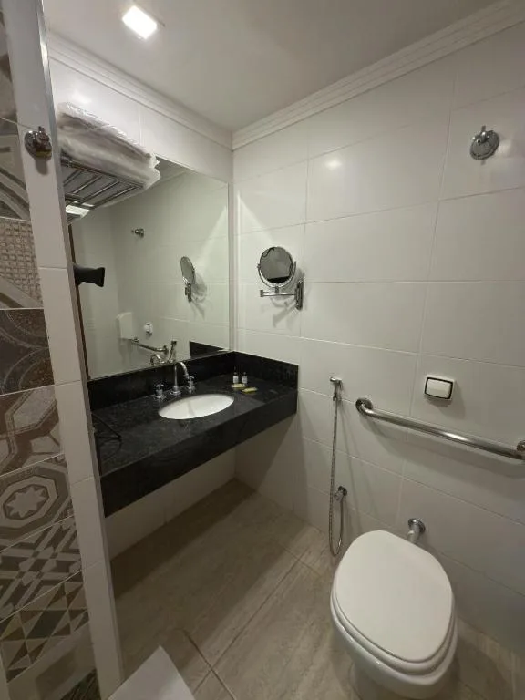Tamareiras Prime Hotel — 4