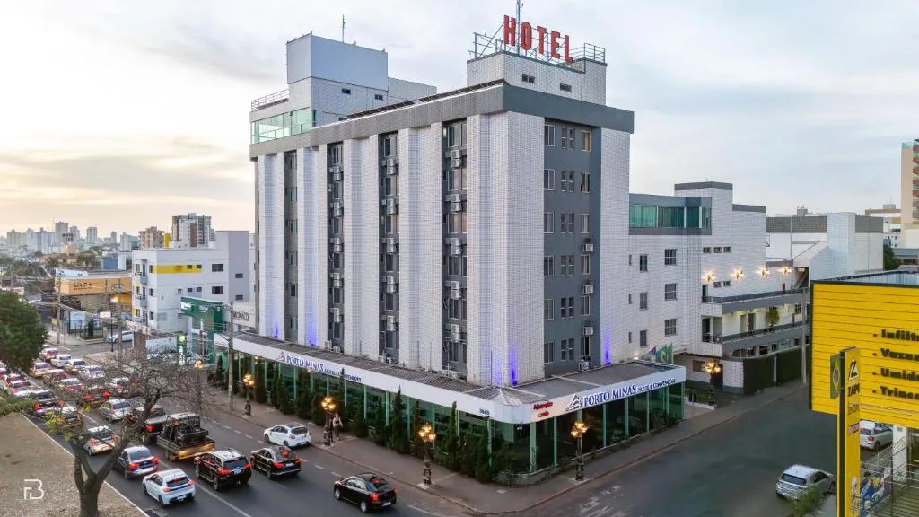 Porto Minas Hotel e Convenções