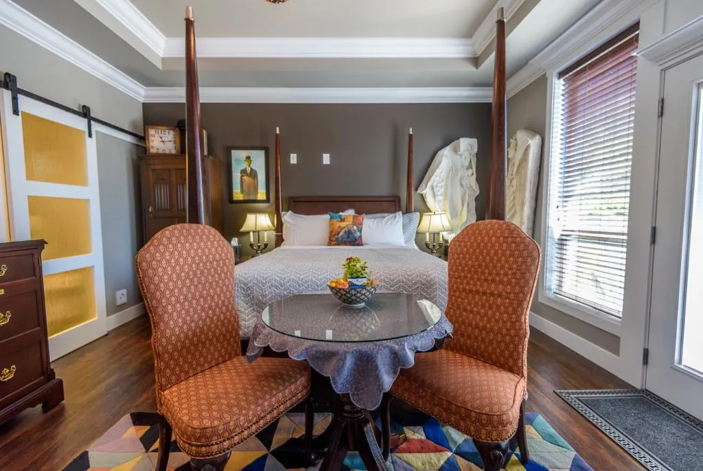 Brookside Inn Boutique Hotel — 4