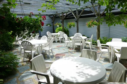 Auberge Lakeview Inn — 2