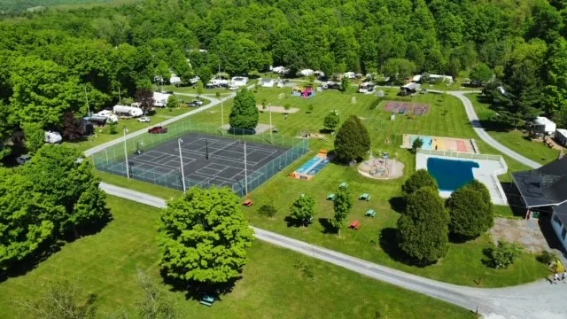 Forêt De Freli Inc (La)