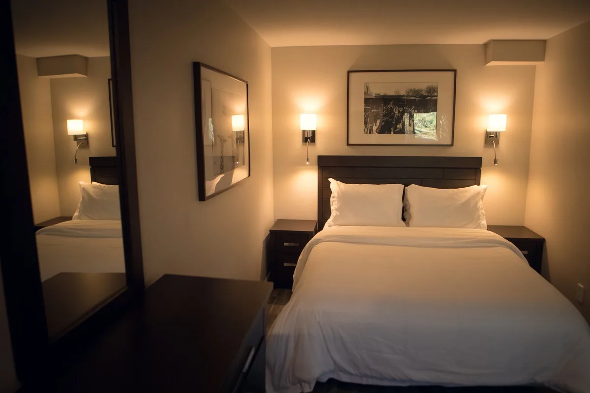 Le Montagnard, Auberge/Hôtel et Chalets — 2