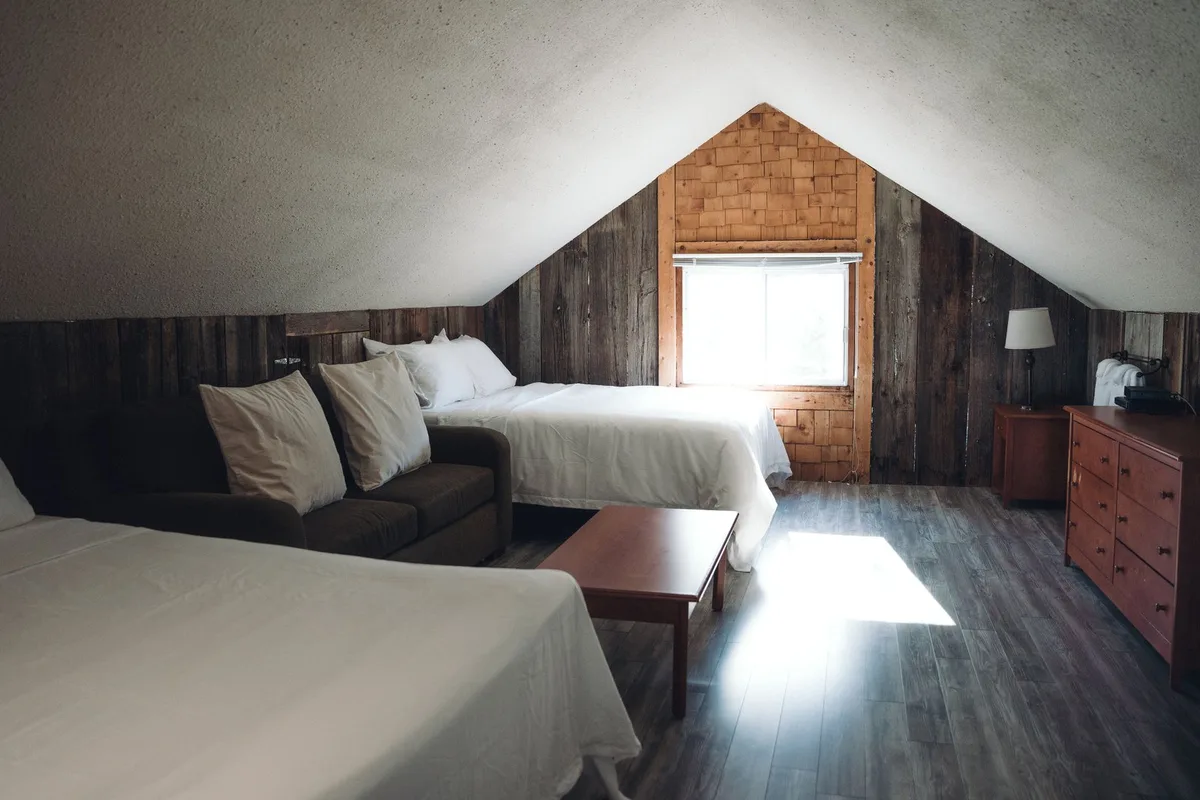 Le Montagnard, Auberge/Hôtel et Chalets — 5