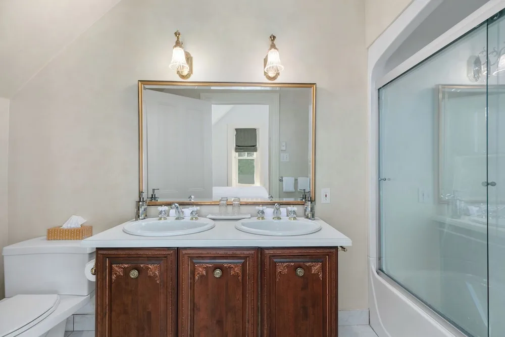 Manoir Sweetsburg — 3