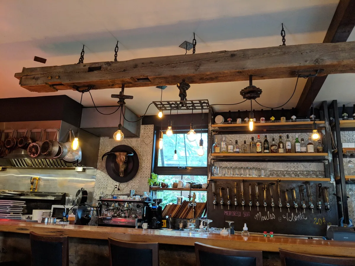 Sutton Brouërie - Microbrasserie & Auberge