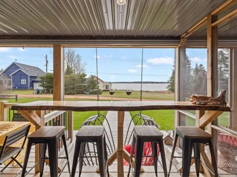 Cottage Home Pei — 5