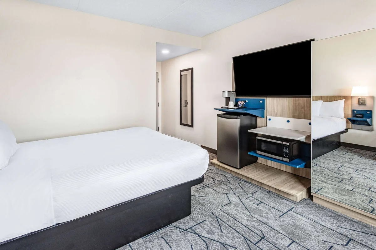Microtel Inn and Suites by Wyndham Summerside — 3