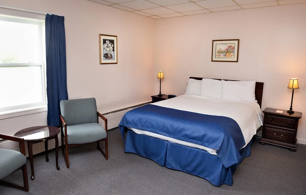 Slemon Park Hotel & Conference Centre — 3