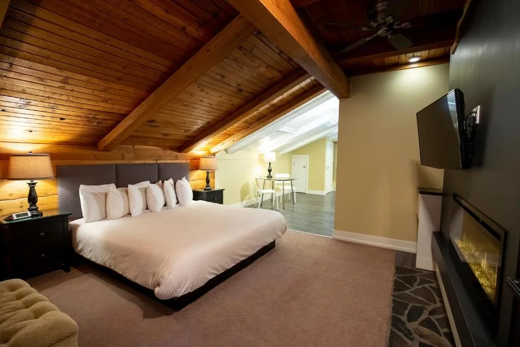Banff Boutique Inn - Adults only — 2