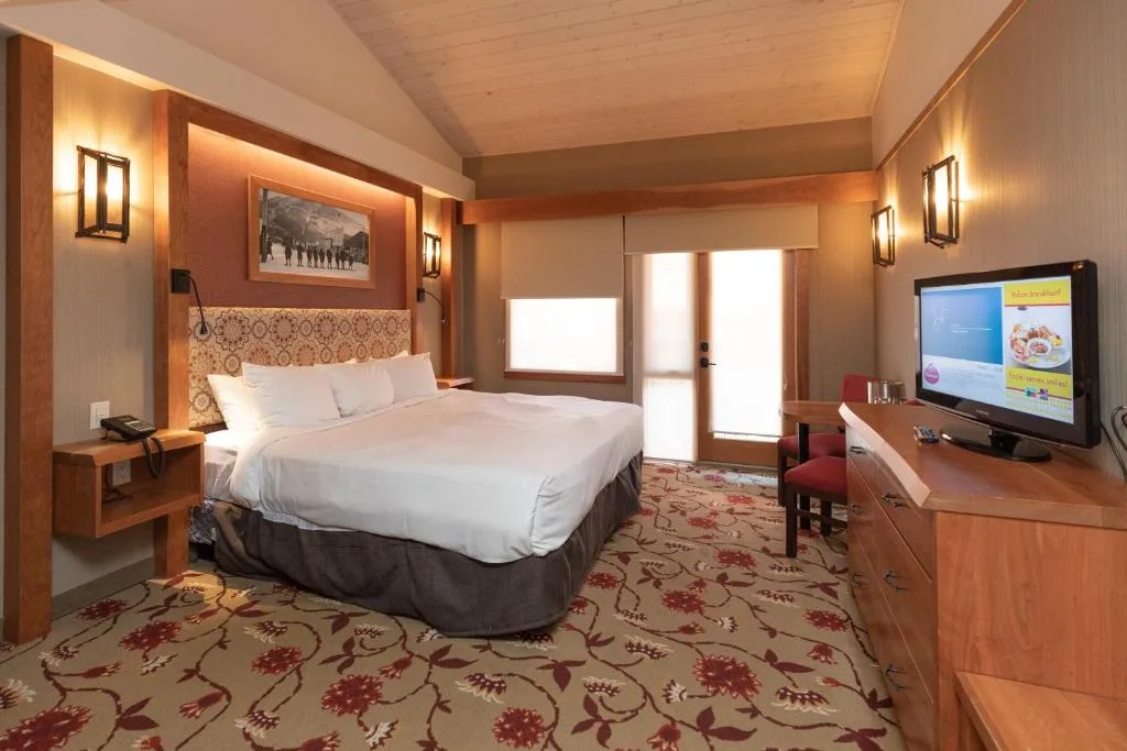 Banff Ptarmigan Inn — 5
