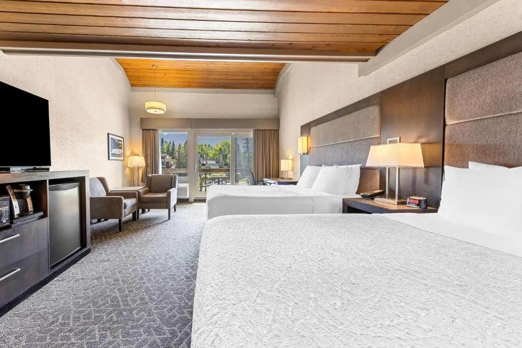 Best Western Plus Banff International Lodge — 2