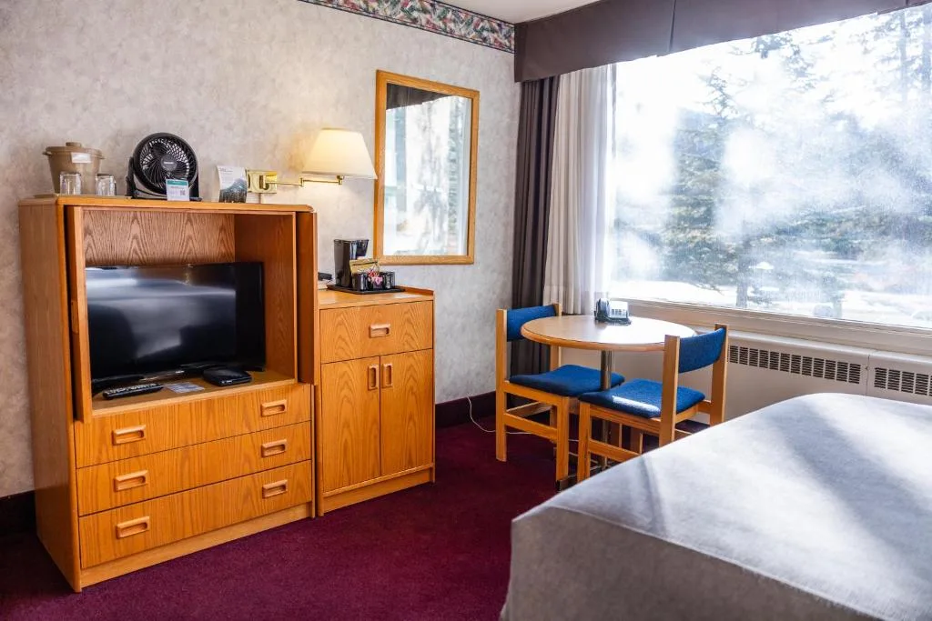 Bow View Lodge — 5