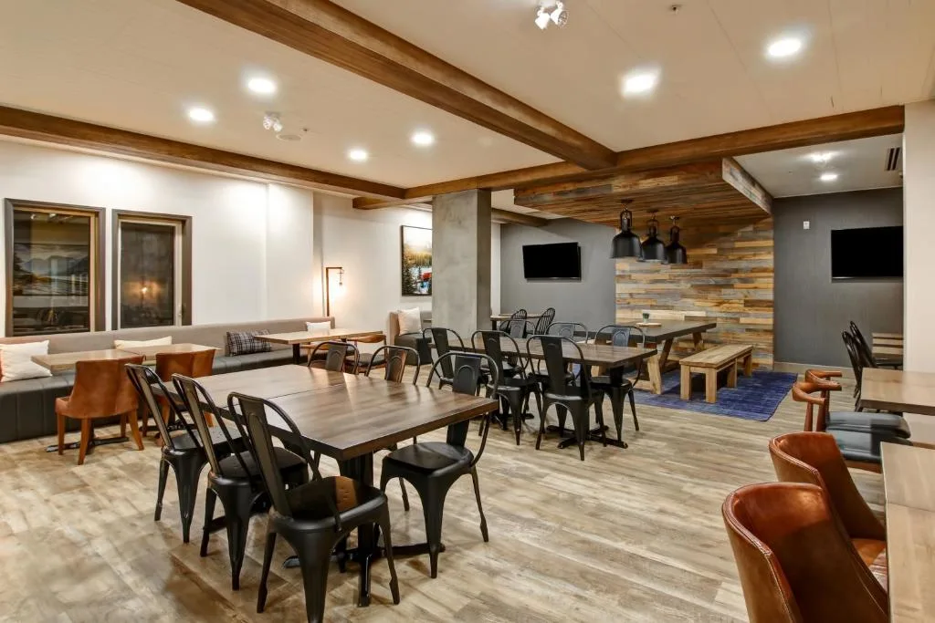 Canalta Lodge Banff — 4