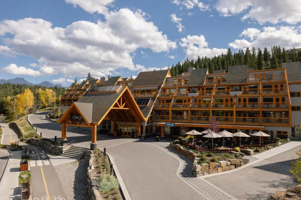 Hotel Canoe and Suites — 3
