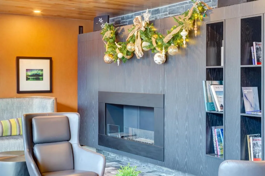 Peaks Hotel and Suites — 4